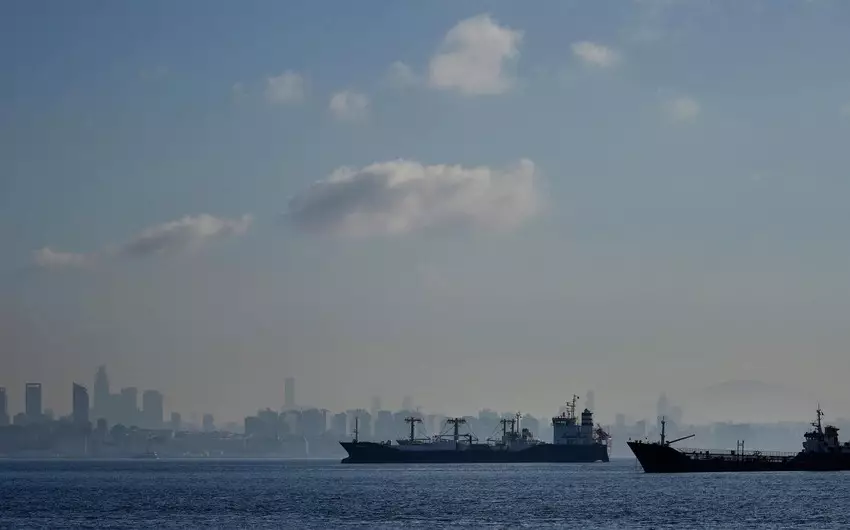 Dardanel boğazında gəmilərin hərəkəti dayandırılıb