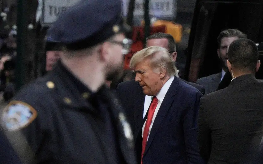 Tramp məhkəmədə özünü təqsirli bilməyib