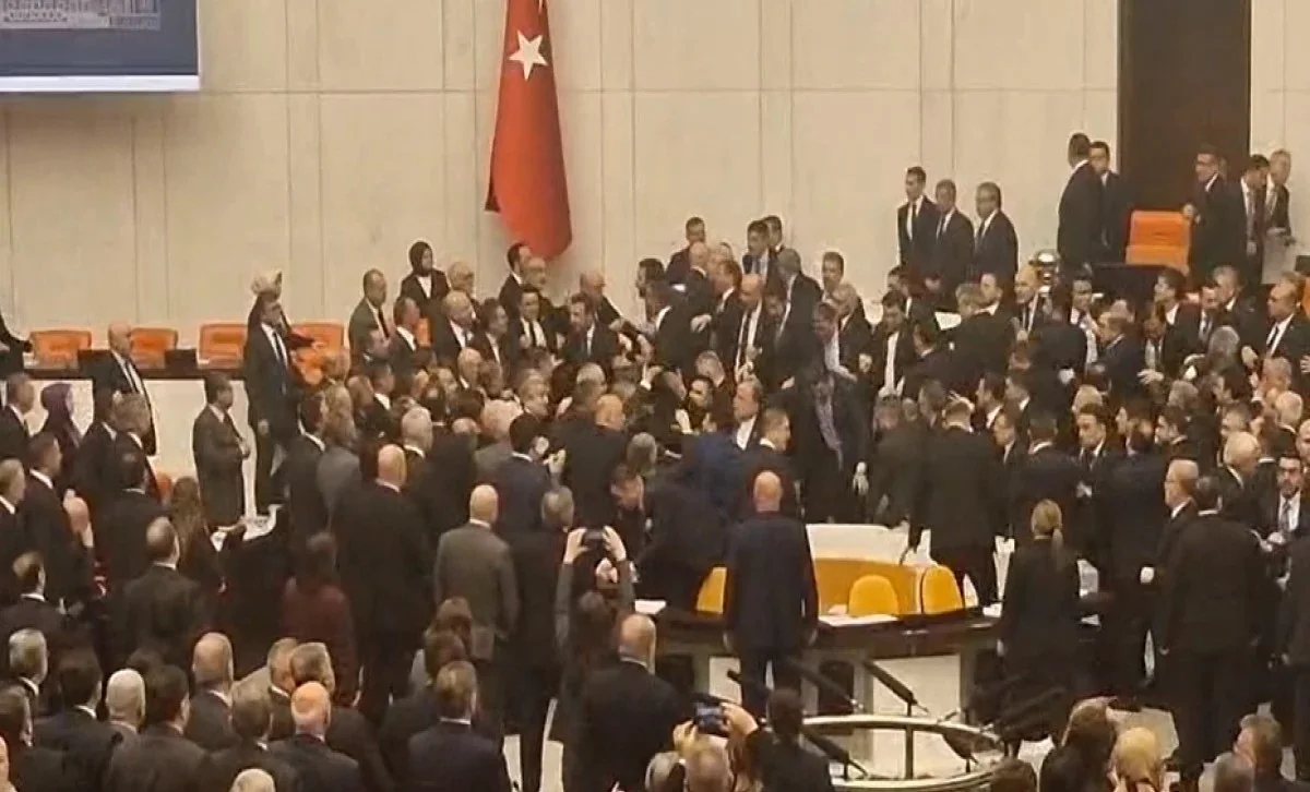 Brawl erupts in Turkish parliament during ministerial swearing-in