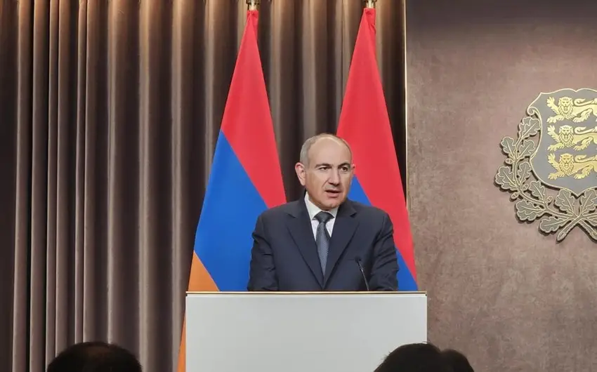 Paşinyan: Kommunikasiyaların açılmasını ərazi bütövlüyü kontekstində nəzərdən keçiririk