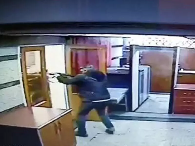 Azərbaycanın İrandakı səfirliyinə hücum edən şəxsə tezliklə hökm oxunacaq