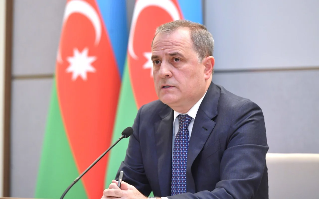 Байрамов: Азербайджан привержен принципу «Единого Китая»