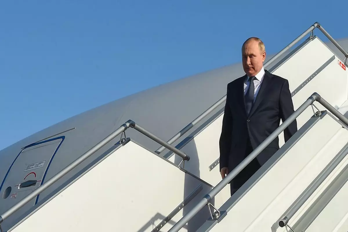 Putin Şimali Koreyaya səfər edib