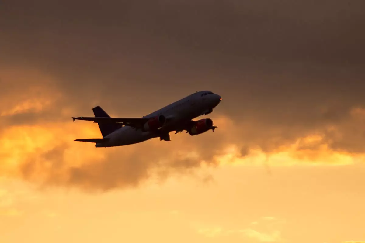 Keniyada sərnişin təyyarəsi ilə təlim təyyarəsi toqquşub