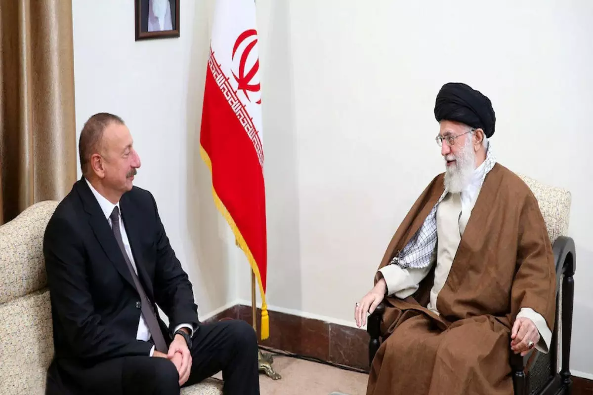 İlham Əliyev Xameneyiyi təbrik etdi