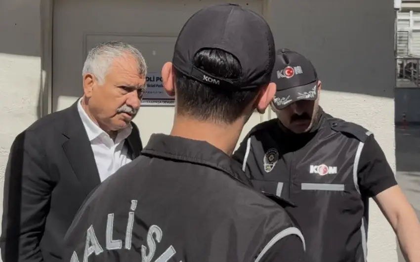 Türkiyədə saxlanılan bələdiyyə sədri həbs olunub