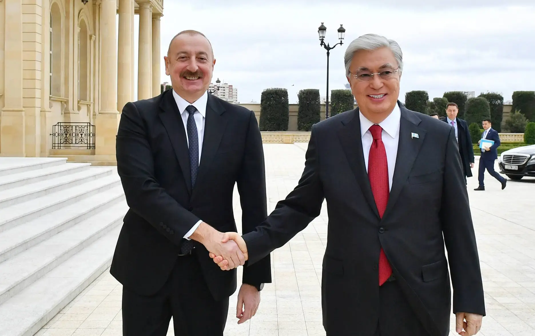 Tokayev Azərbaycan Prezidentinə zəng etdi