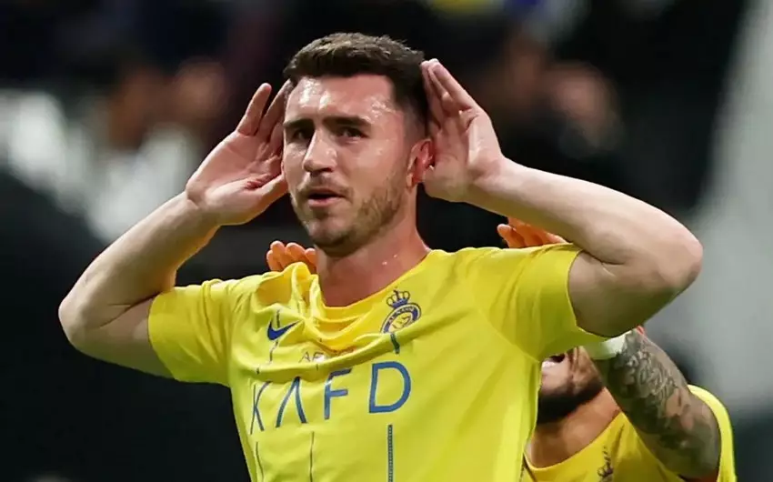 İspaniya yığmasının üzvü karyerasını La Liqada davam etdirə bilər