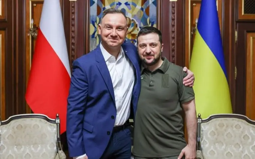 Zelenski Dudanı ordenlə təltif edib - YENİLƏNİB