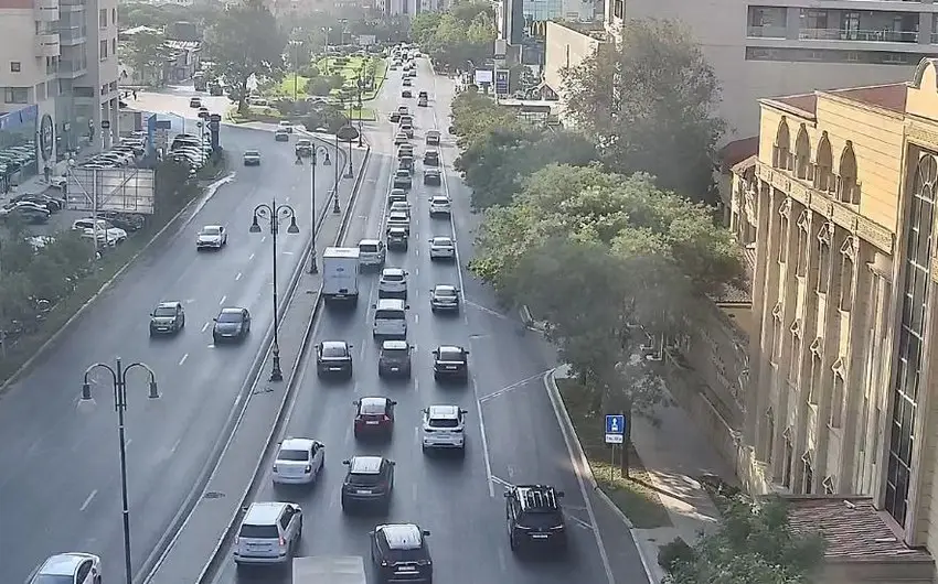Bakının bu yollarında sıxlıq var - SİYAHI
