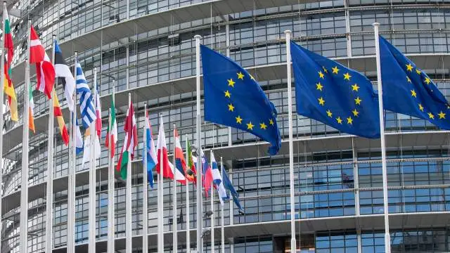 Aİ Rusiyaya qarşı 20-ci sanksiya paketini müzakirə etməyə başlayacaq