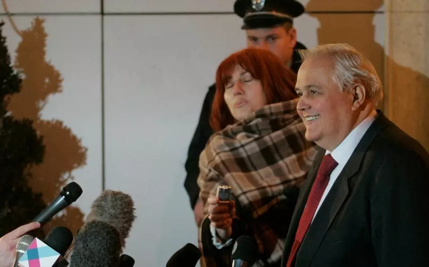 Serbiyanın keçmiş prezidenti Milan Milutinoviç vəfat edib