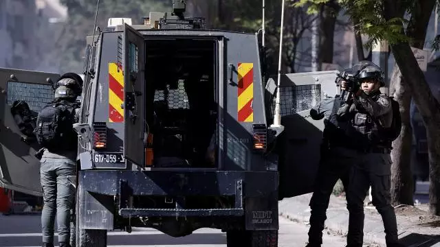 İsrailin keçirdiyi gecə basqınlarında çox sayda adam saxlanılıb