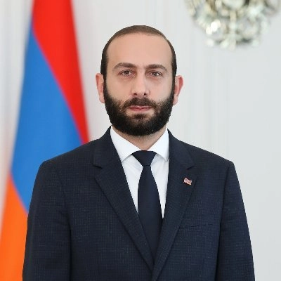 Mirzoyan: "Ermənistan Türkiyə ilə münasibətlərin normallaşmasında maraqlıdır"