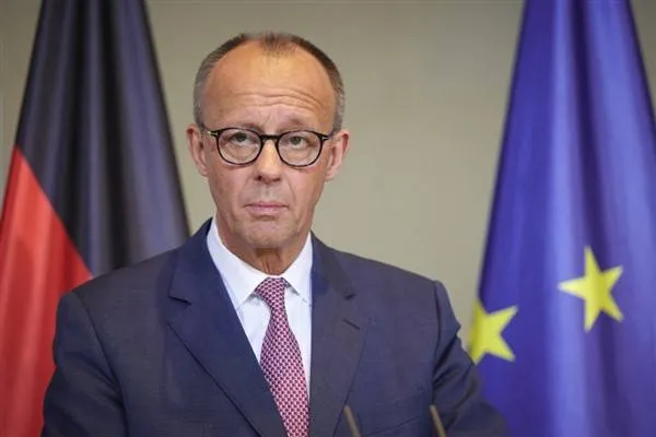 Mertz Türkiyədədir