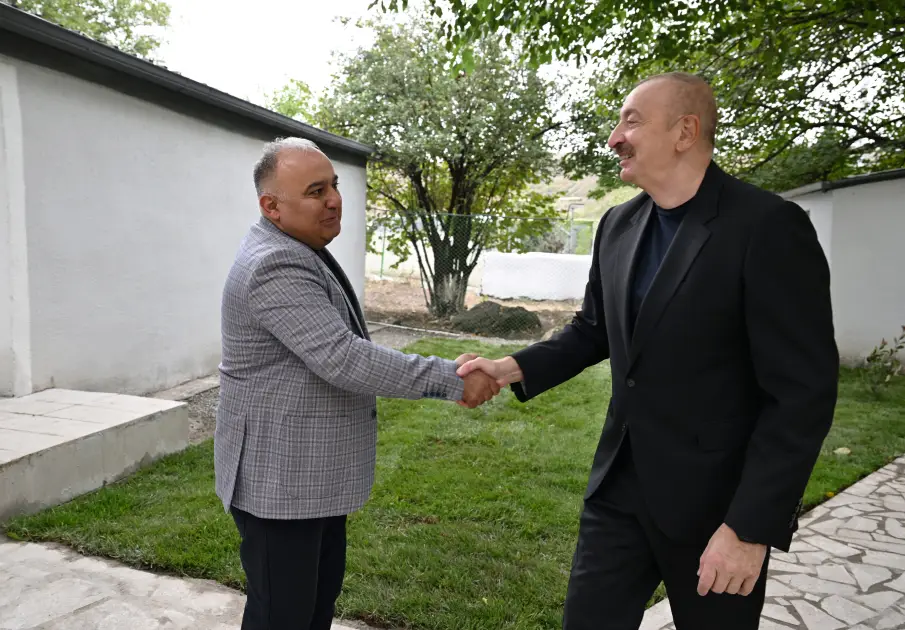 Prezident Şuşakənd kəndində olub