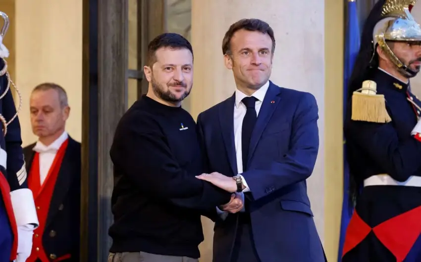 Zelenski və Makron raketlərin tədarükünü müzakirə ediblər