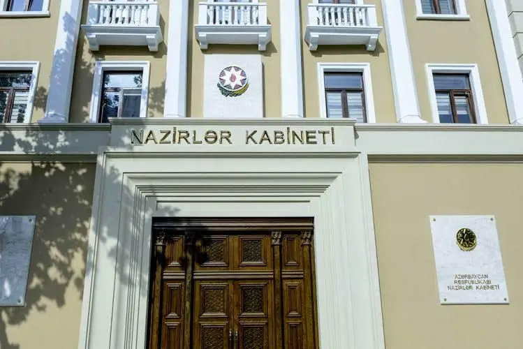 Reaktiv mühərriklər üçün yanacağın idxal gömrük rüsumundan və aksizdən azad edilmə müddəti uzadılıb