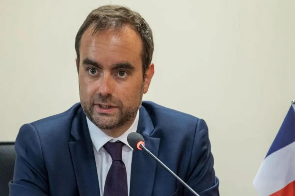 Fransada yeni Baş nazir təyin edilib