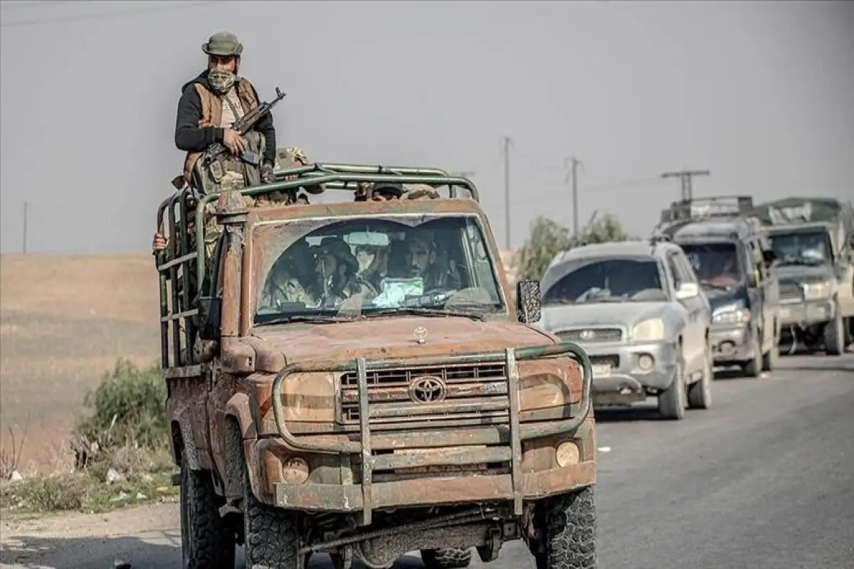 Suriya Əs-Suveydada atışmalarda 30 nəfərin öldüyünü bildirir