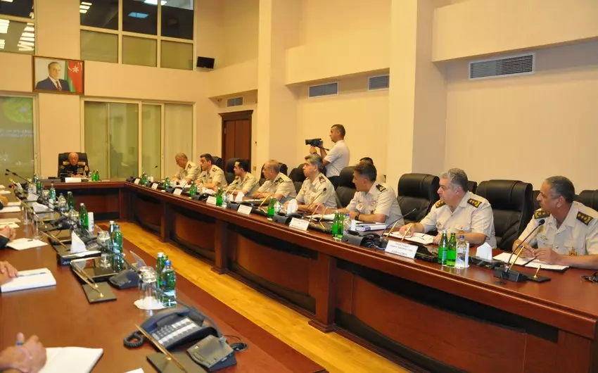 FHN-də müşavirə keçirilib, nazir tapşırıqlar verib