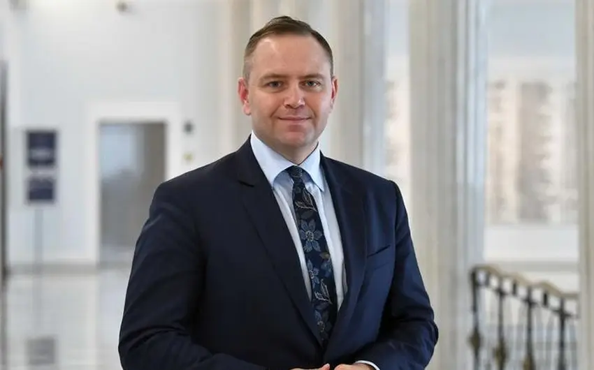 Polşa Prezidenti səlahiyyətlərinin icrasına başlayıb