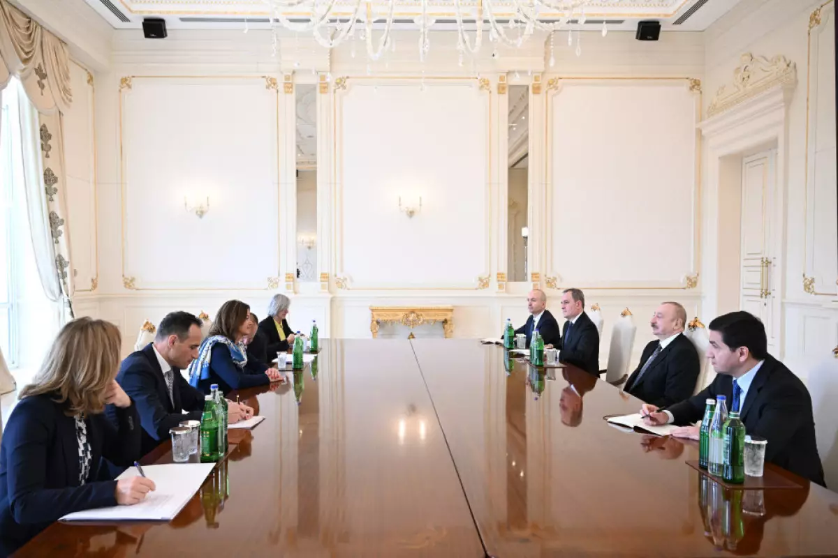 Prezident İlham Əliyev Sloveniyanın xarici işlər nazirini qəbul edib - YENİLƏNİB