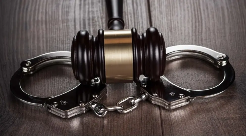 Bakıda altı ay ərzində 2 mindən çox cinayət işinin istintaqı tamamlanaraq məhkəmələrə göndərilib