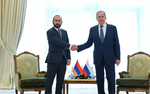 Mirzoyan Lavrovla Qarabağda baş verən hadisələri müzakirə edib
