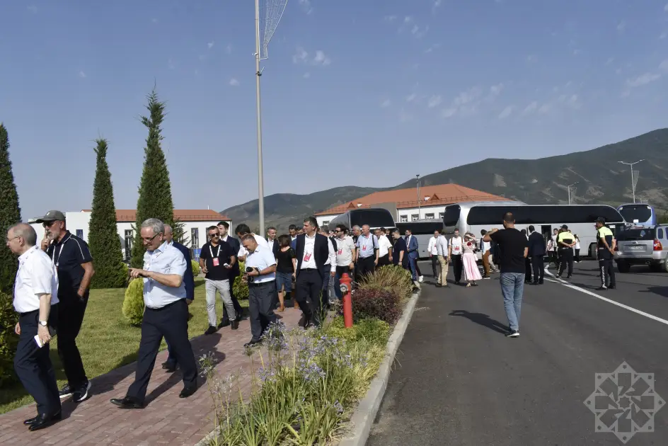 III Şuşa Qlobal Media Forumunun iştirakçıları Xocalıda