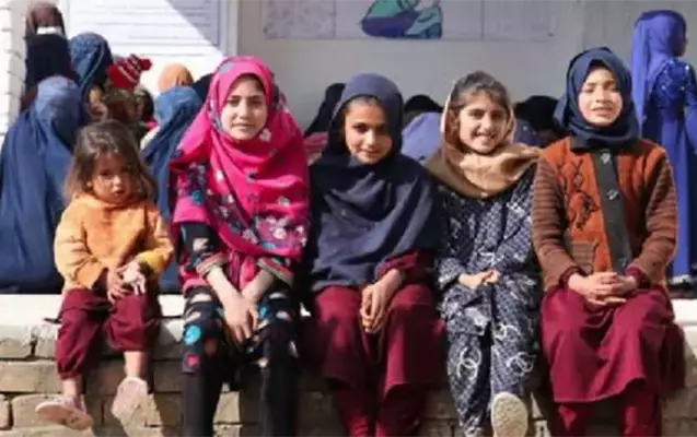 Talibandan qadınlara qarşı daha bir QADAĞA