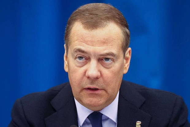 Medvedev:  “Krıma zərbələr endirilərsə, bütün Ukraynadan qisas alınacaq”