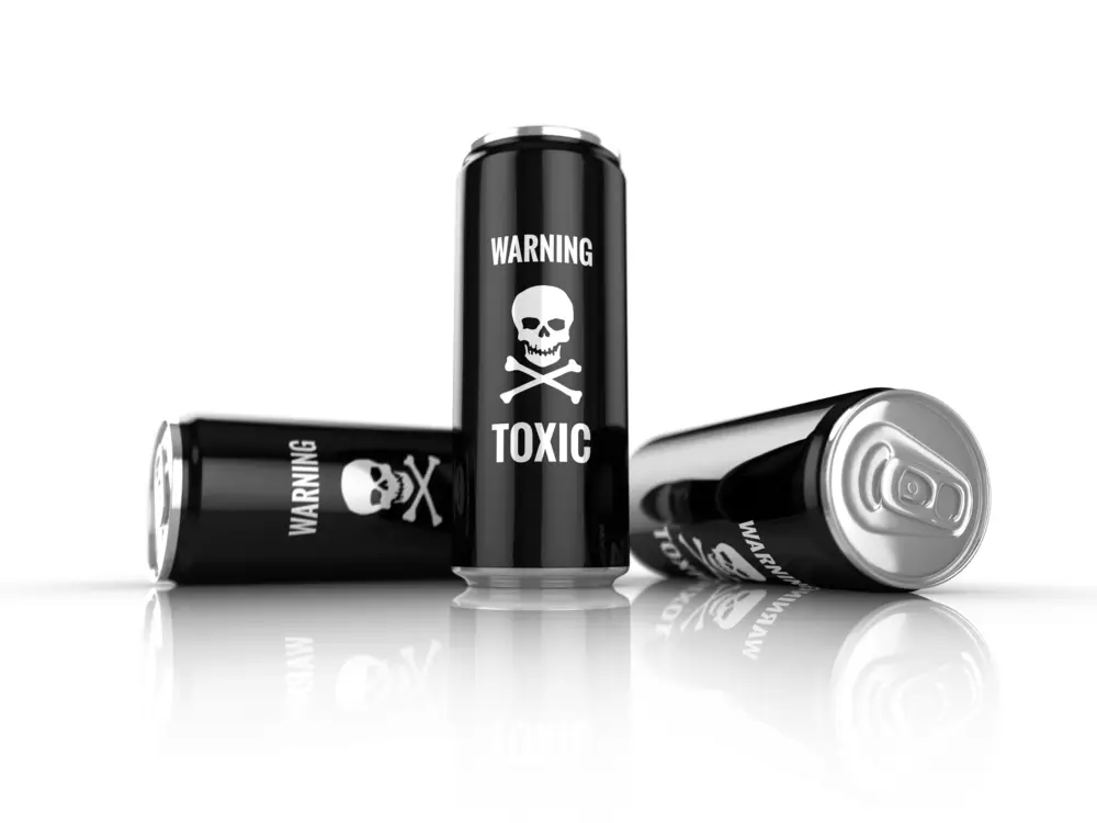 Enerji içkilərini səhvən alkoqolla doldurdular