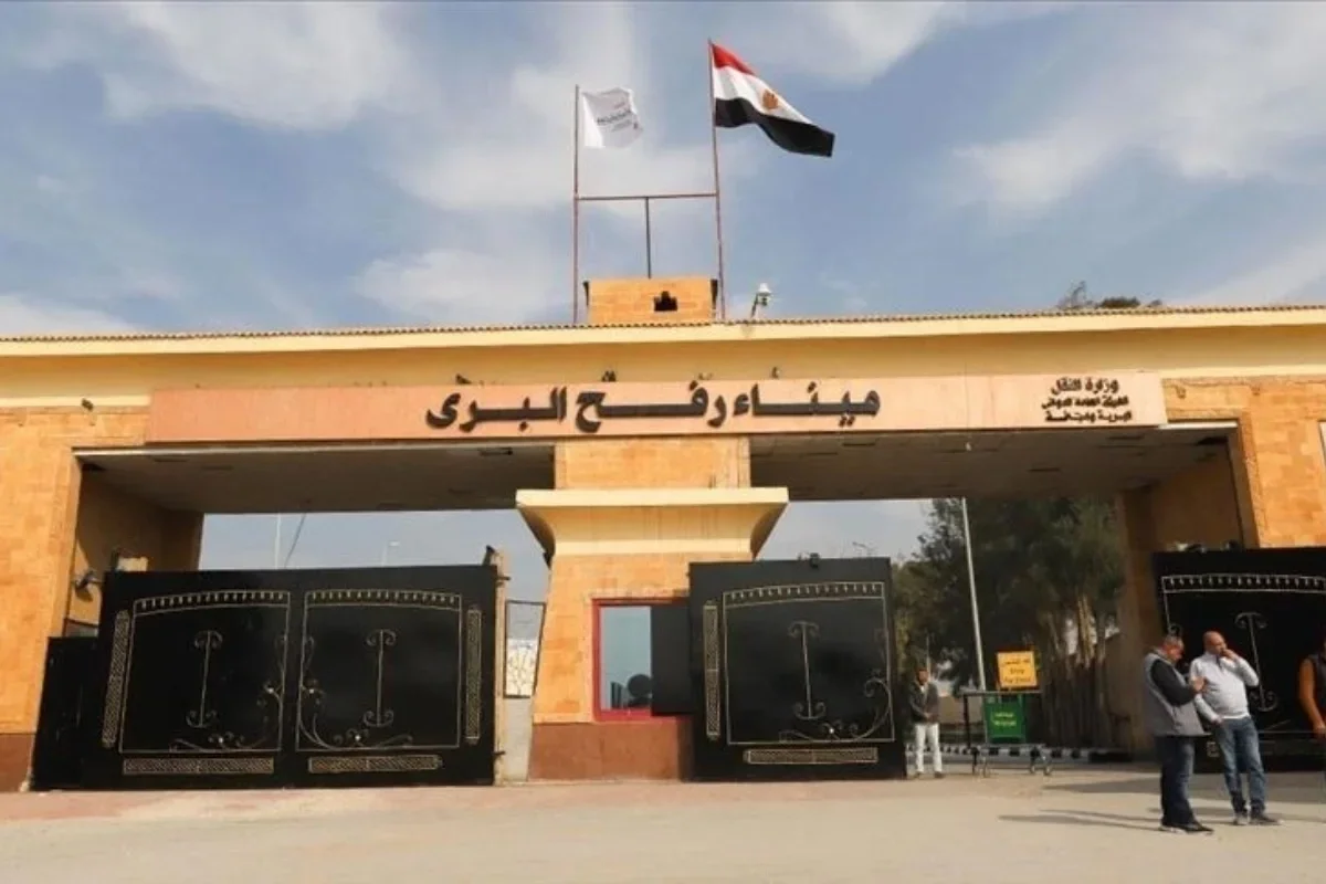 "Rəfah" sərhəd-keçid məntəqəsi iki ildən sonra yenidən açıldı