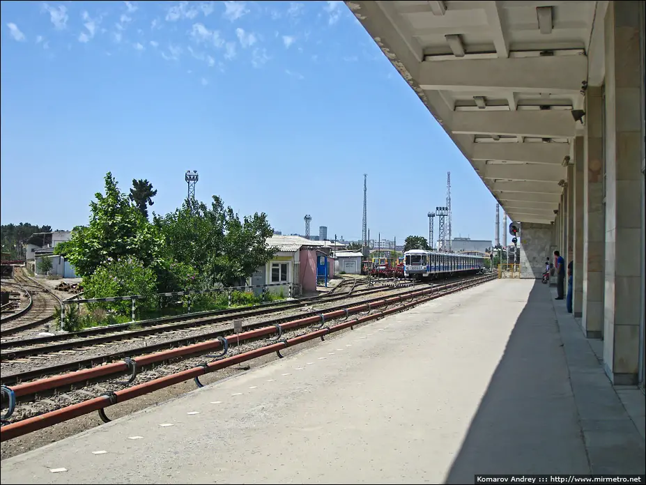Qatarların “Bakmil” stansiyasına hərəkət cədvəli dəyişdirilib