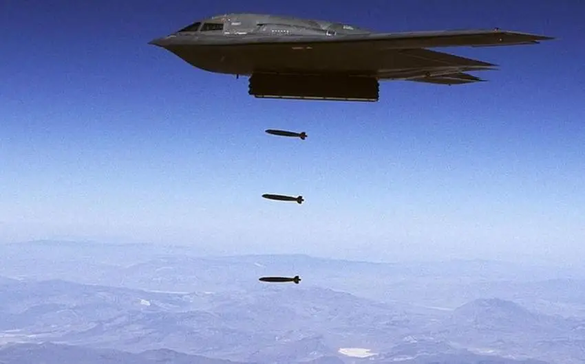 ABŞ İranın üç nüvə obyektini vurub