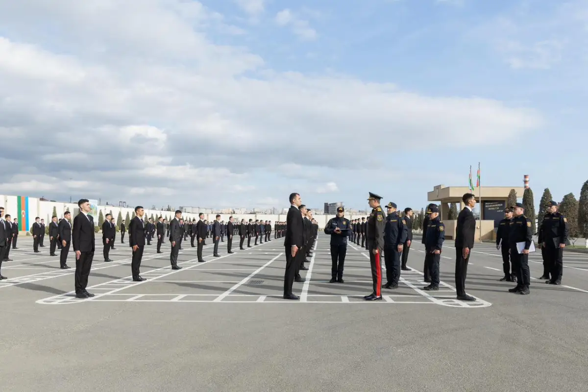 Daxili işlər naziri sıra baxışı keçirib - FOTO