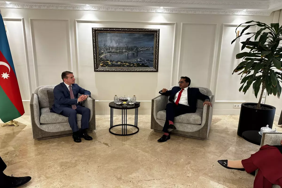 Azərbaycan və Pakistanın İrandakı səfirləri görüşüb
