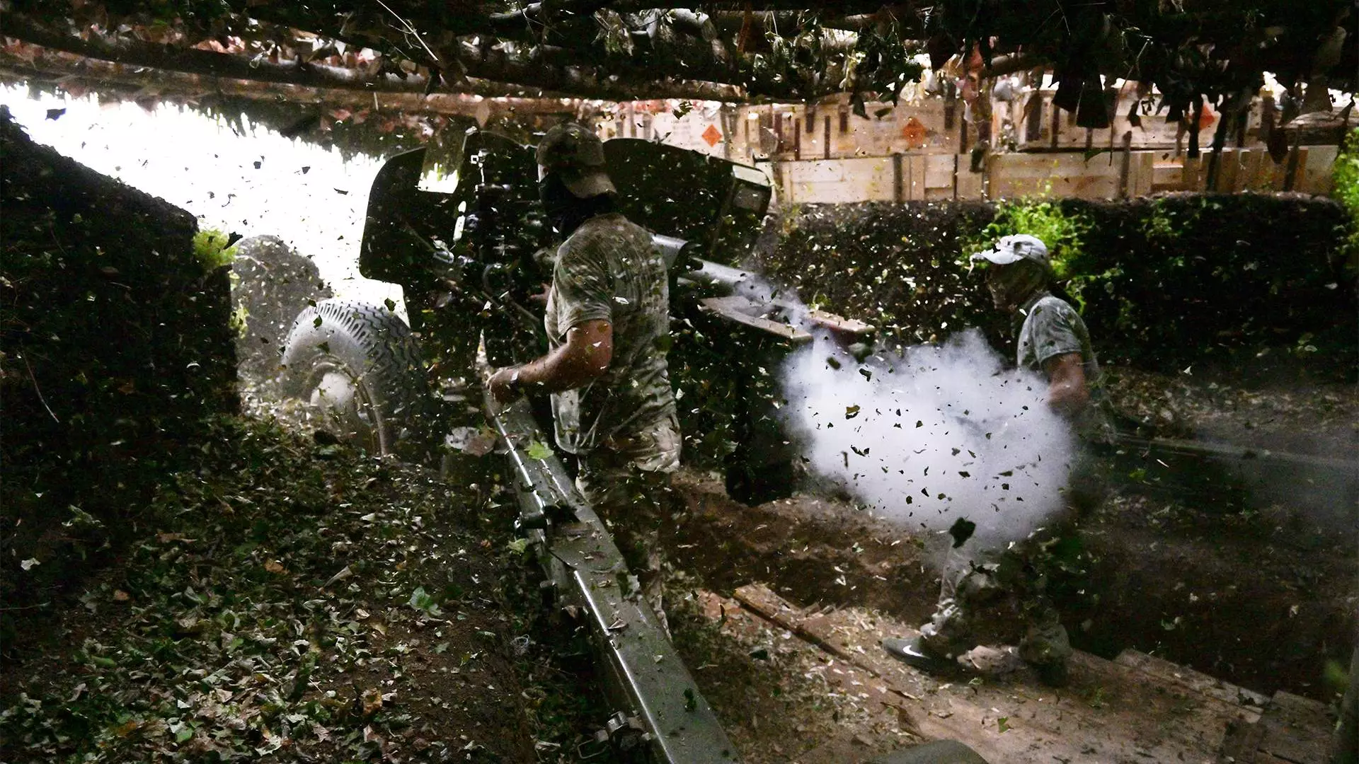 Kurskda döyüşlər davam edir