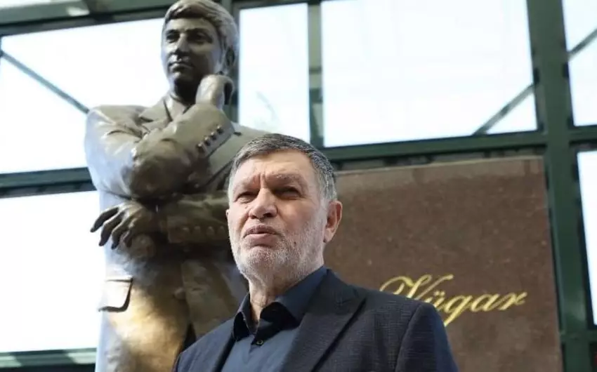 Vüqar Həşimovun atası vəfat edib - YENİLƏNİB