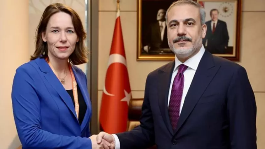 Hakan Fidan niderlandlı həmkarı ilə Qəzzadakı vəziyyəti müzakirə edib