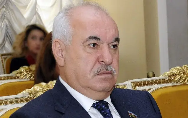 Baş Prokurorluq Elton Məmmədova rəsmi xəbərdarlıq edib