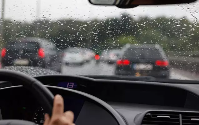 Yağışla bağlı sürücülərə müraciət