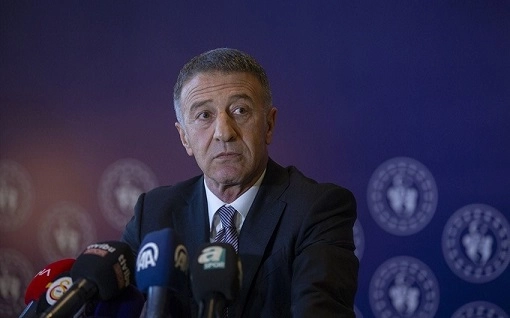 "Trabzonspor"un prezidenti istefa verib