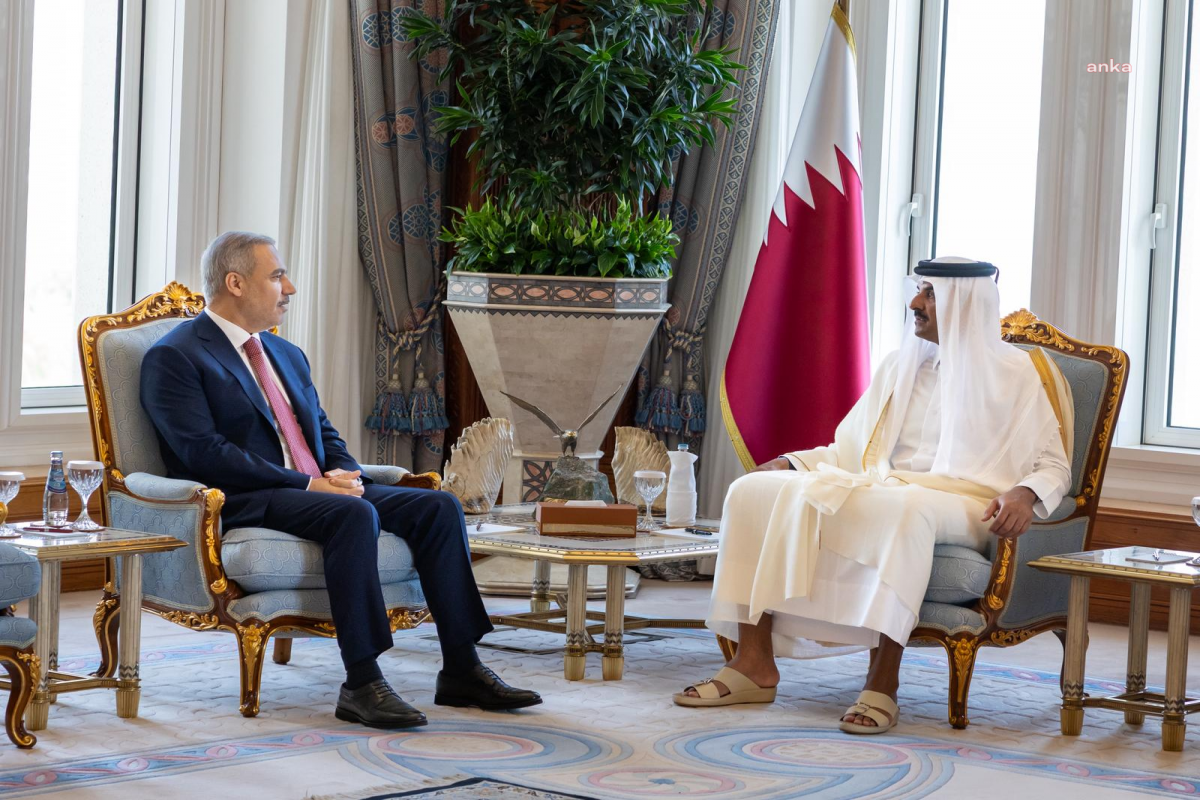 Türkiyə XİN rəhbəri və Qətər əmiri görüşüb