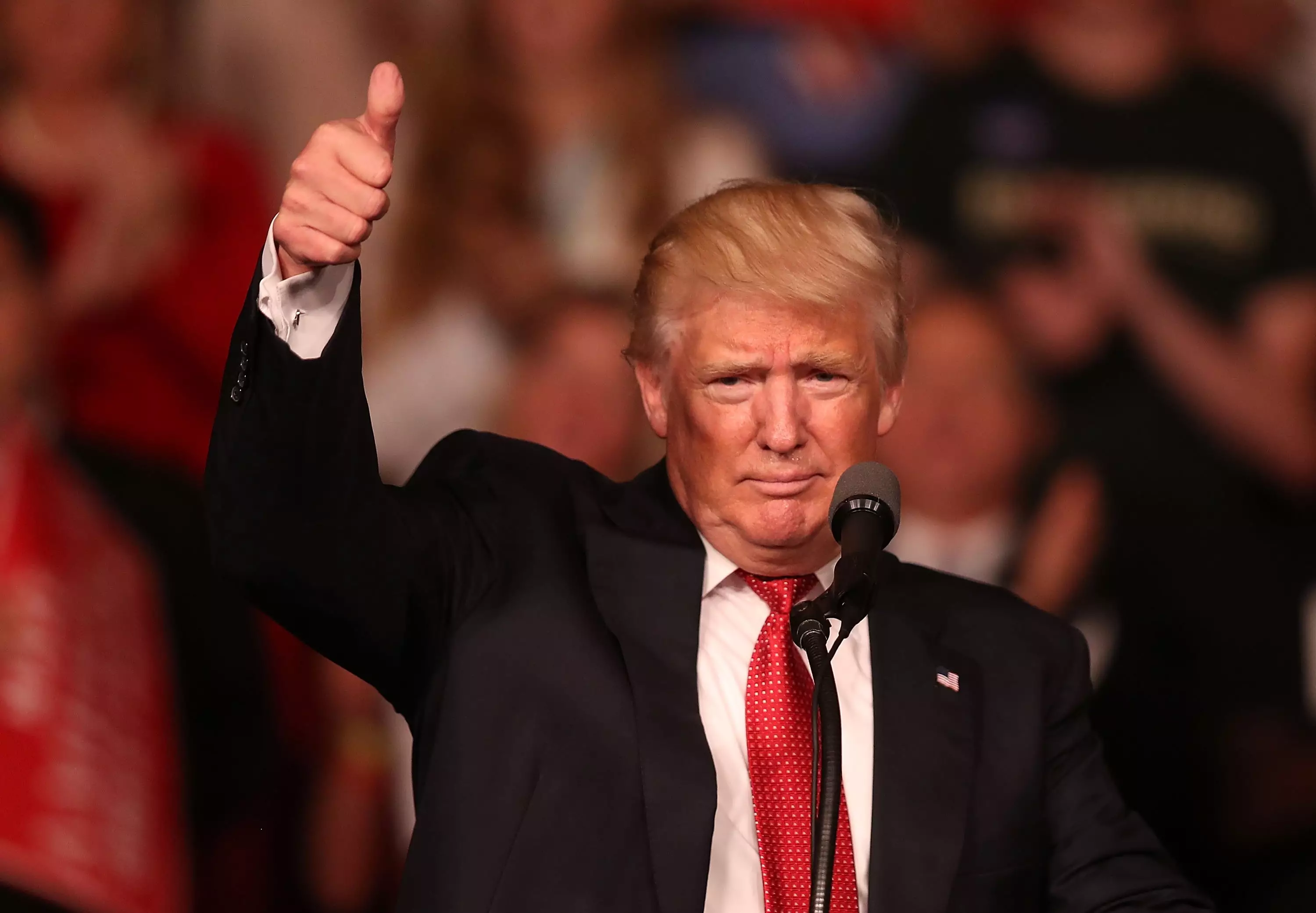 Hakimin qərarı ilə Trampın adı İllinoys seçki siyahısından çıxarılıb