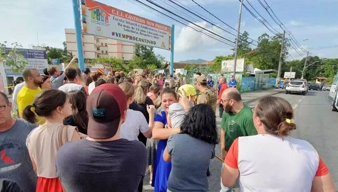 Braziliyada uşaq bağçasına hücum: Ölənlər var