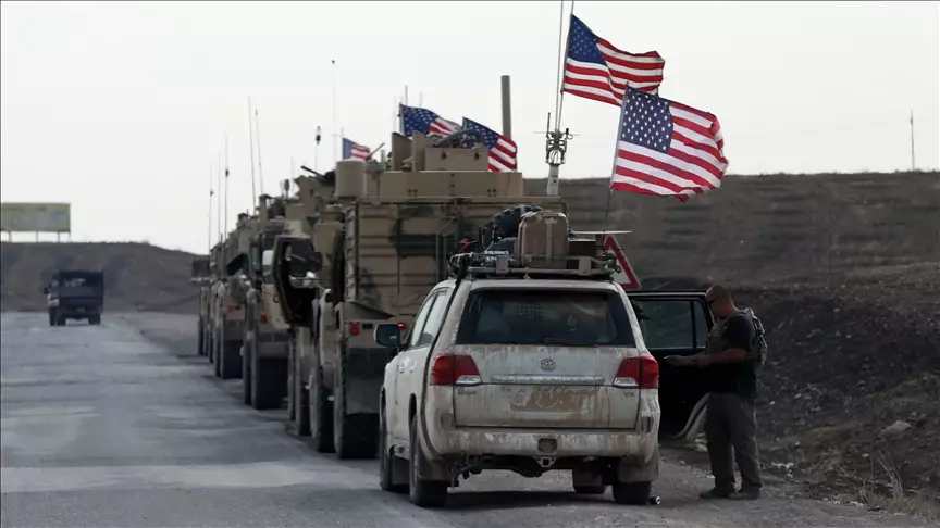 ABŞ əsgərləri Suriyanın şimal-şərqindəki 3 hərbi məntəqəni təxliyə edib