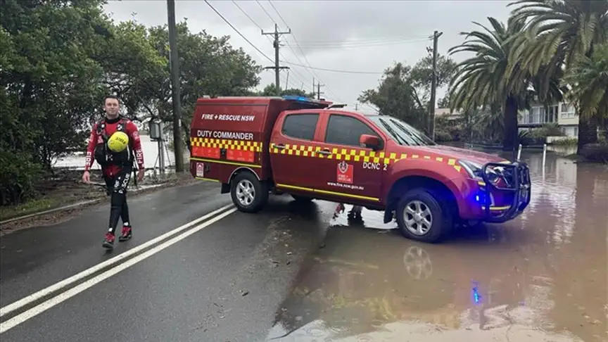 Avstraliyada güclü yağış və külək 35 min evi işıqsız qoyub