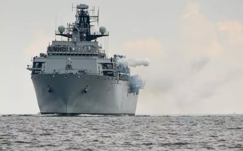 Yəmən sahillərində ticarət gəmisi hücuma məruz qalıb